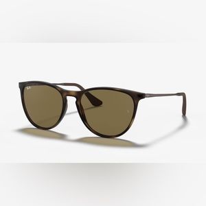 RAY-BAN
RB9060S Erika Kids